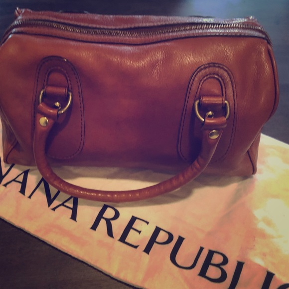 Banana Republic Handbags - Banana Republic handbag